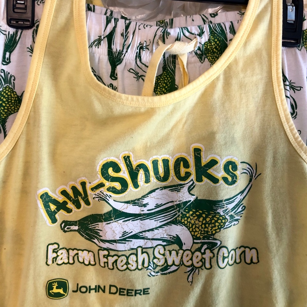 John Deere PJ set “Aw-Shucks” size medium